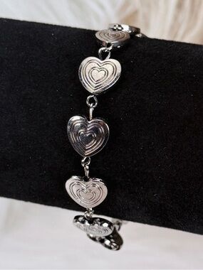 Gunmetal Heart Linked Adjustable Bracelet